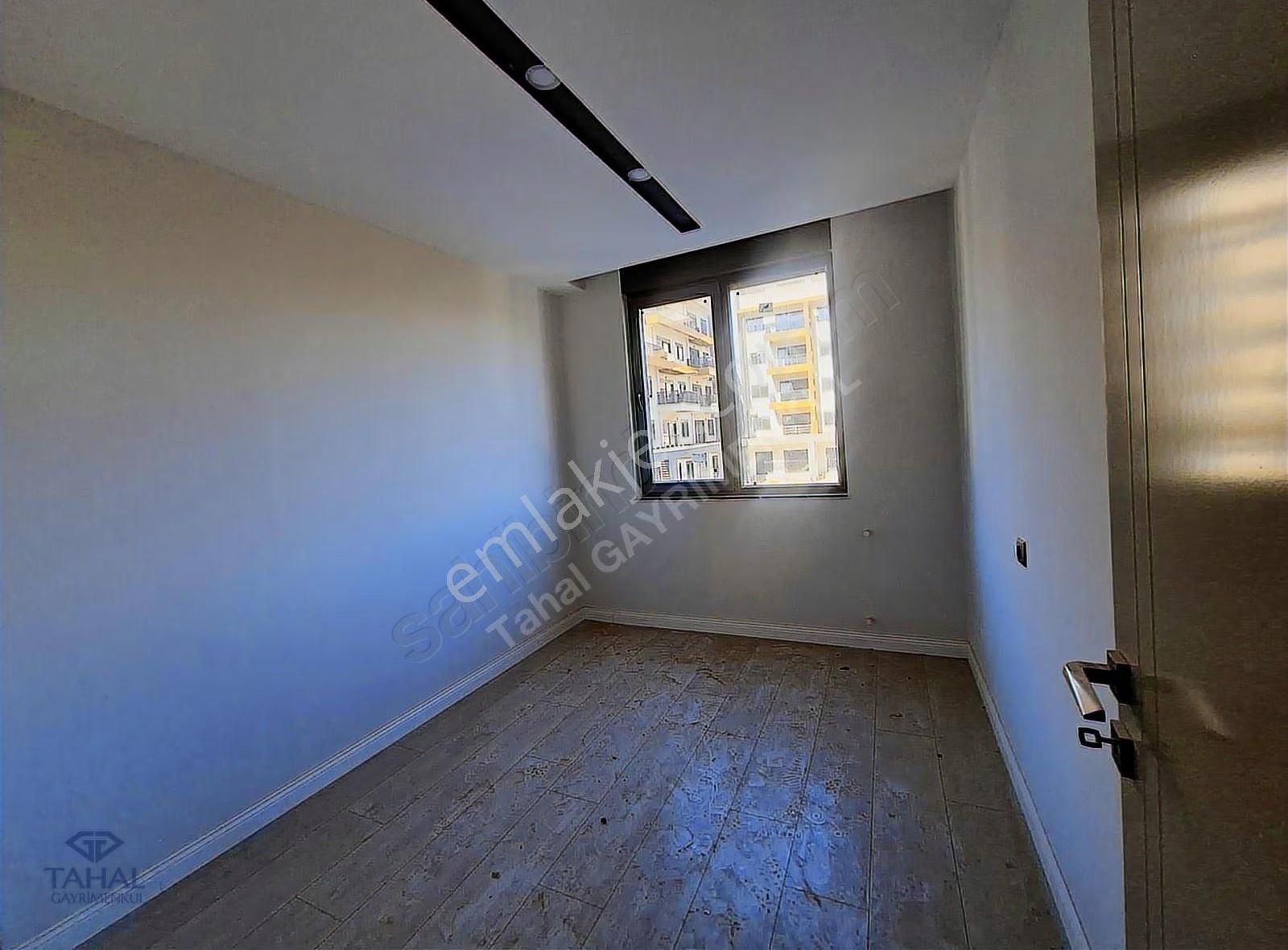 Antalya Aksu'da Sıfır, Havuzlu 2+1 Site İçi Daire (araç Takaslı) - Görsel 13