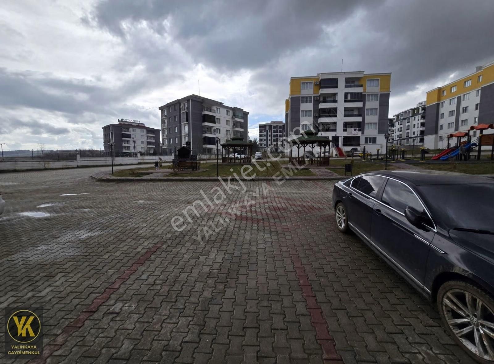 450 Evlerde Kiralık Boş Daire 2+1