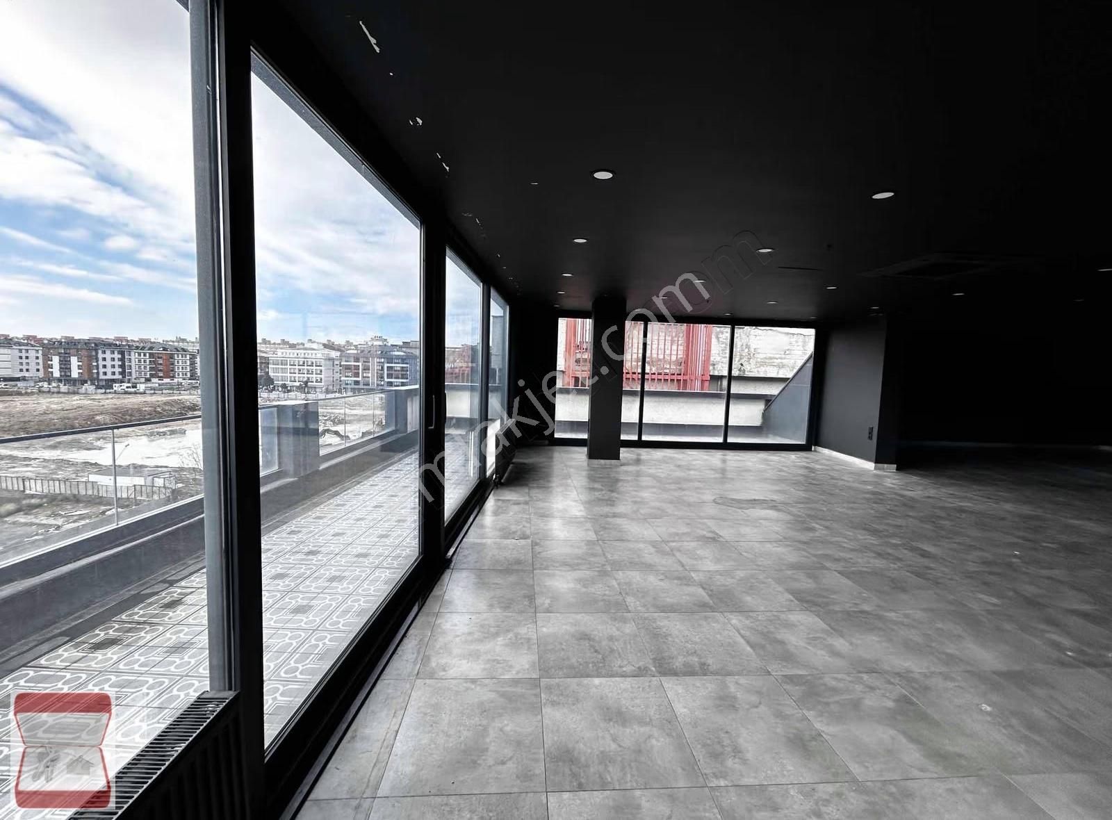 Bosb'de Corner Offıce İskanlı 400 M2 Teraslı Kiralık Ofis - Görsel 15