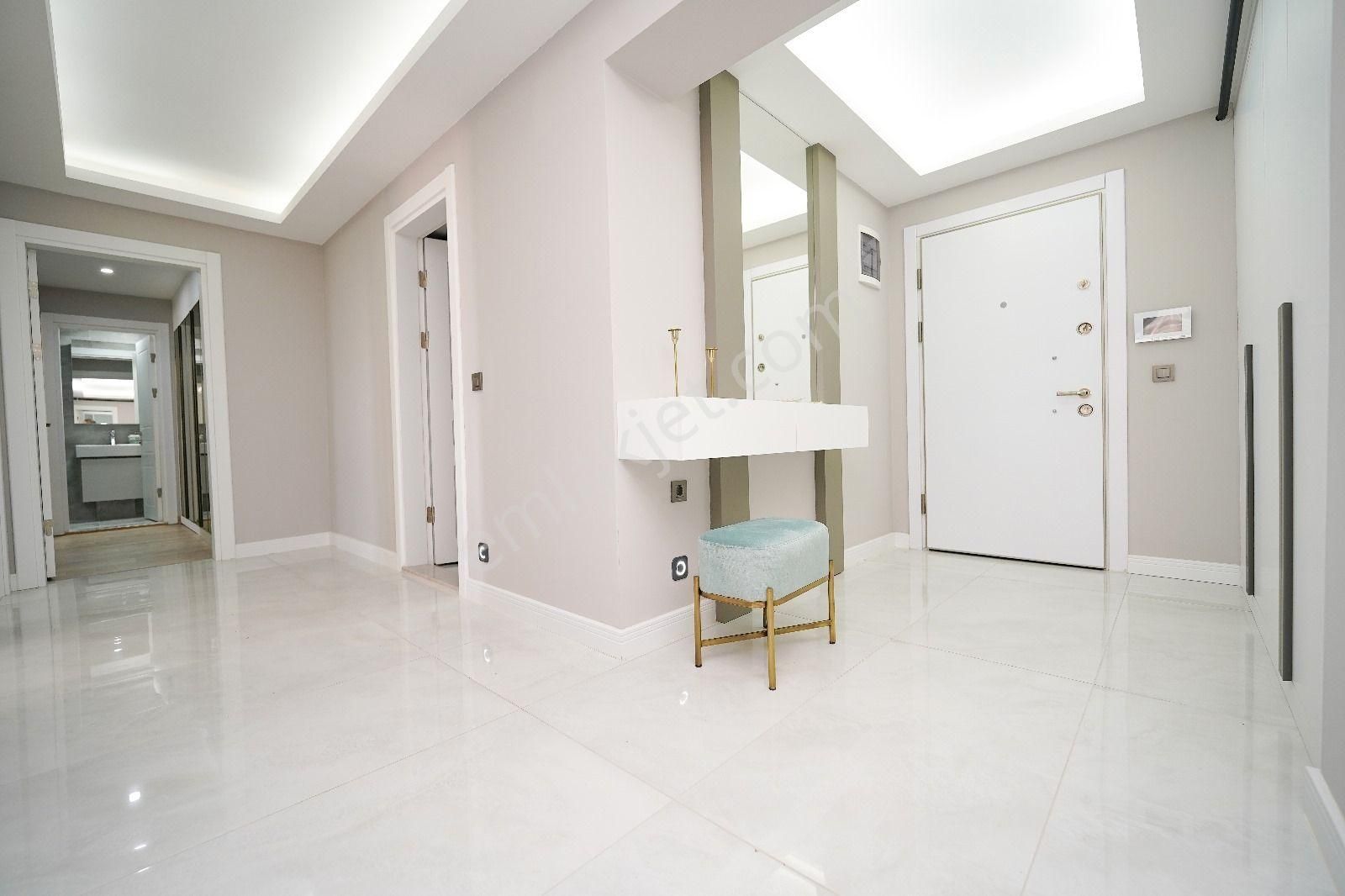 Ulukent'in Gözde Sitesi Soltera Life'da Satılık 3+1 Lüx Daire - Görsel 25