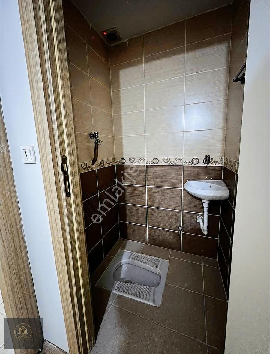 İmren Gayrimenkulden Kiralık Sefaköy Merkezde 150 M2 Ofis Daire - Görsel 14