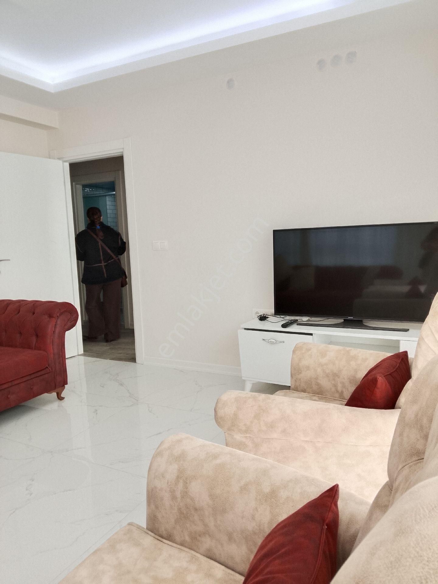 71 Evler Mahallesi Pazar Sokağı İskanlı Özel Garajlı Satılık 2+1 Daire - Görsel 13