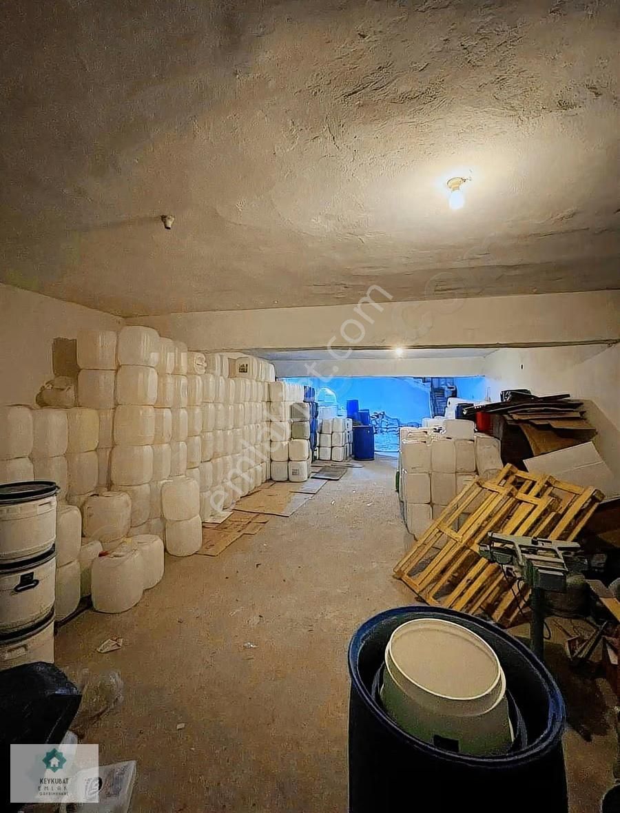 Zafer Sanayide İki Girişli 250m2 Kupon Dükkan. - Görsel 9