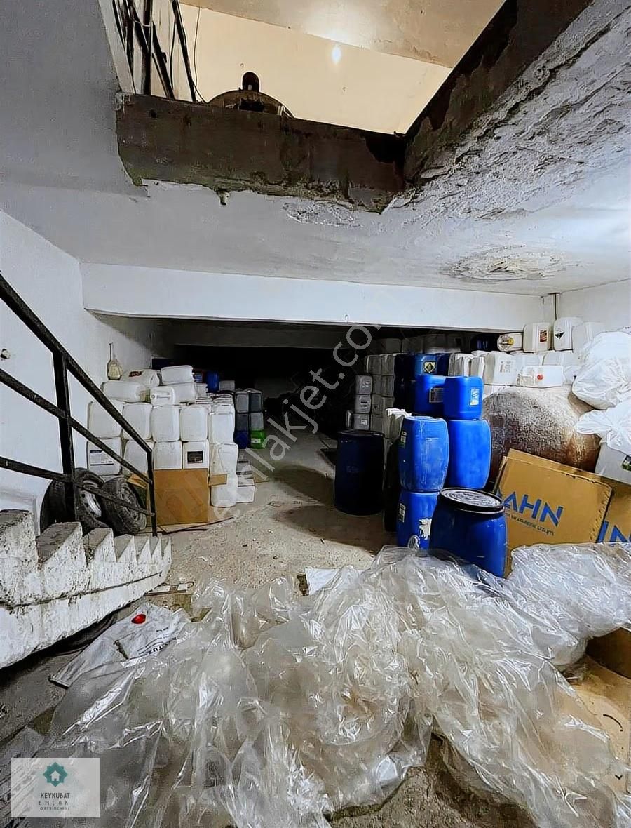 Zafer Sanayide İki Girişli 250m2 Kupon Dükkan. - Görsel 2