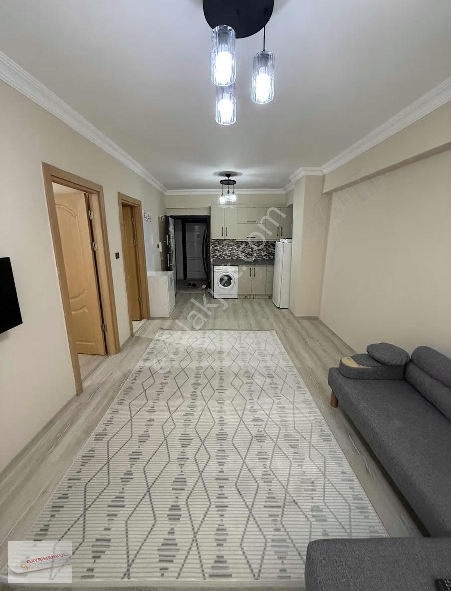 Üniversite Emlaktan Üniversite Caddesi Üzeri Satılık 1+1 Daire - Görsel 3