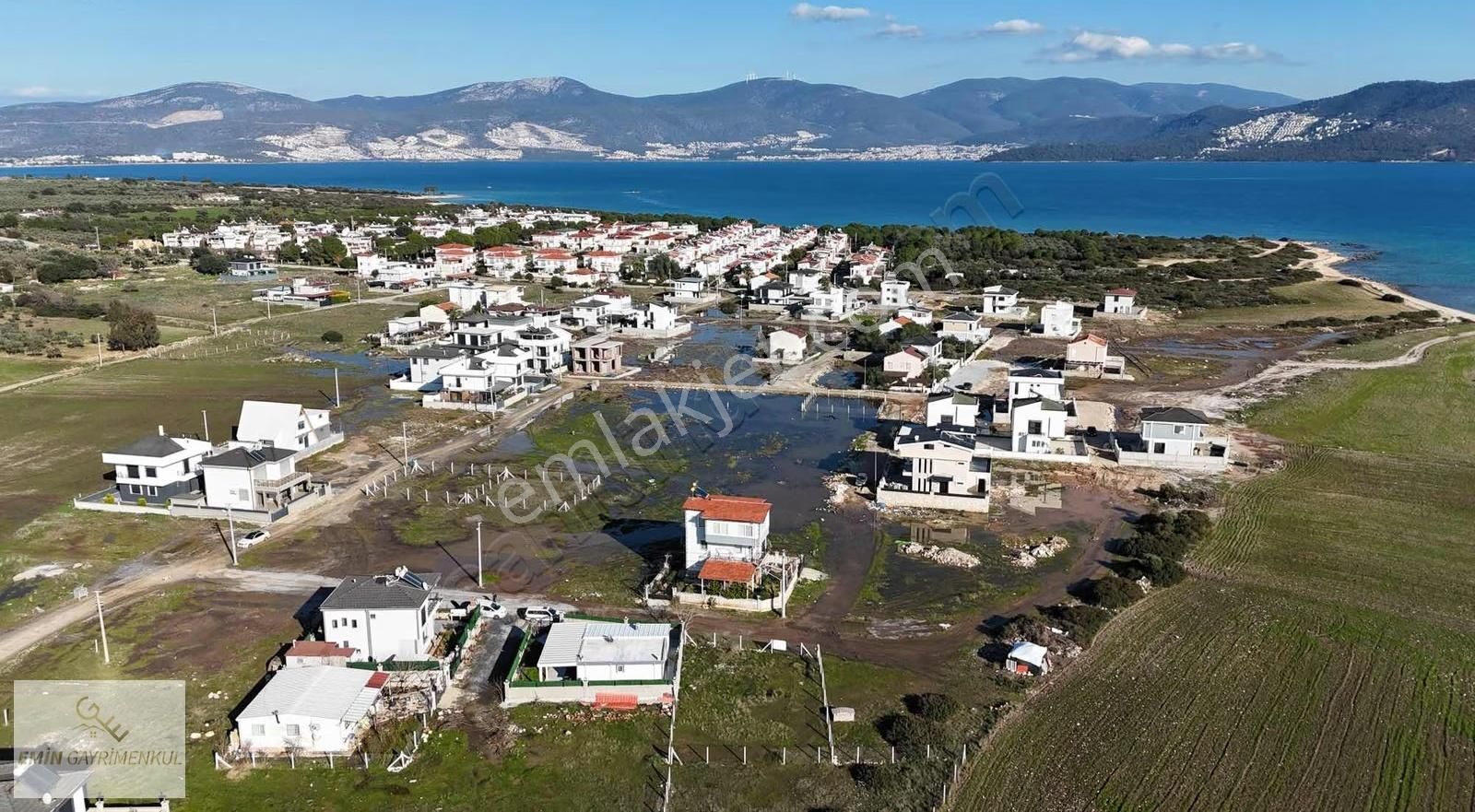 Denize 200 M. Tam Müstakil Villa Arsası - Görsel 3