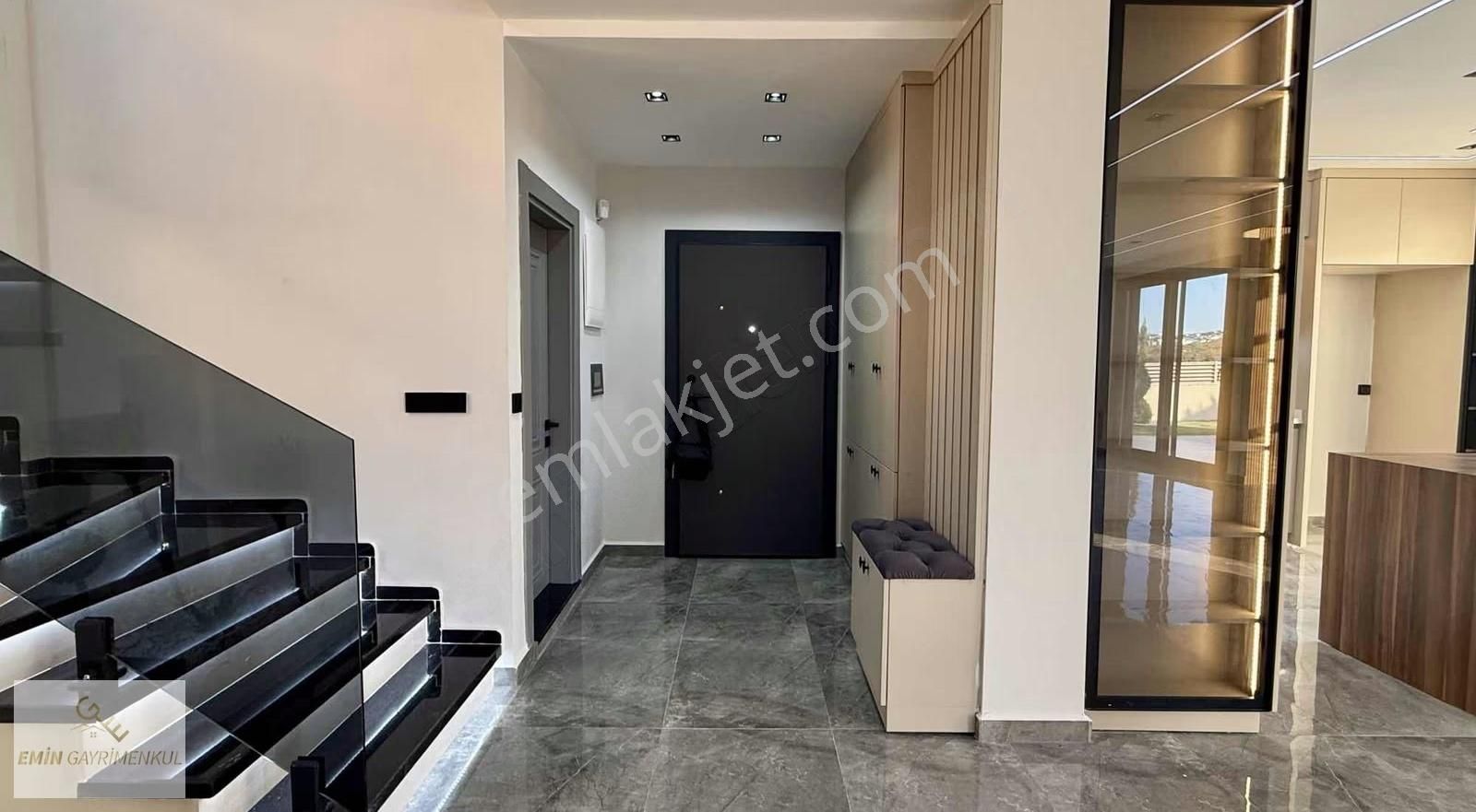 Didim Denize Yürüme Mesafesinde Havuzlu 500 M2 Müstakil Villa - Görsel 9