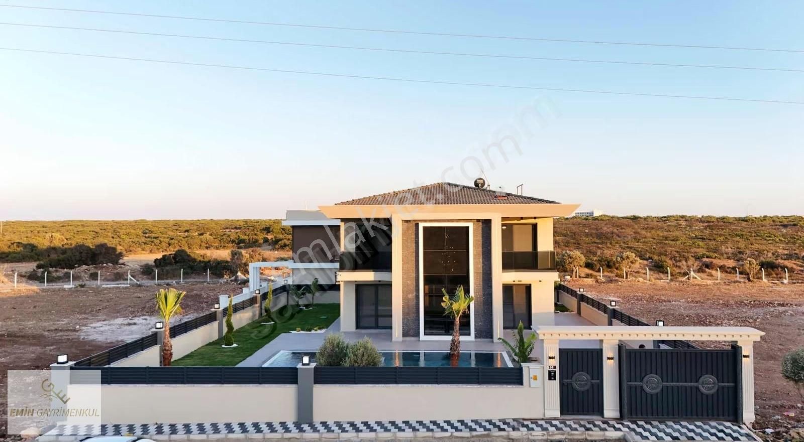 Didim Denize Yürüme Mesafesinde Havuzlu 500 M2 Müstakil Villa - Görsel 24