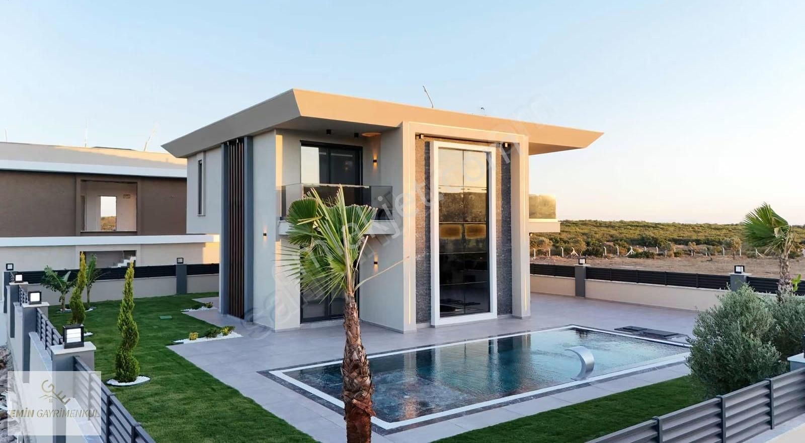 Didim Denize Yürüme Mesafesinde Havuzlu 500 M2 Müstakil Villa - Görsel 28