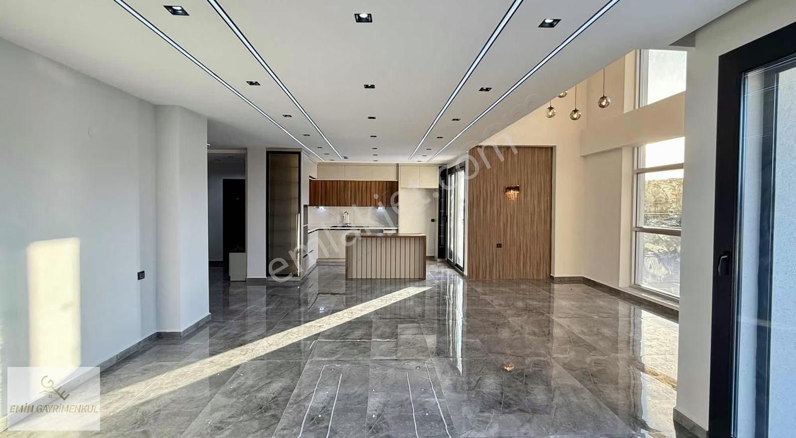 Didim Denize Yürüme Mesafesinde Havuzlu 500 M2 Müstakil Villa - Görsel 30