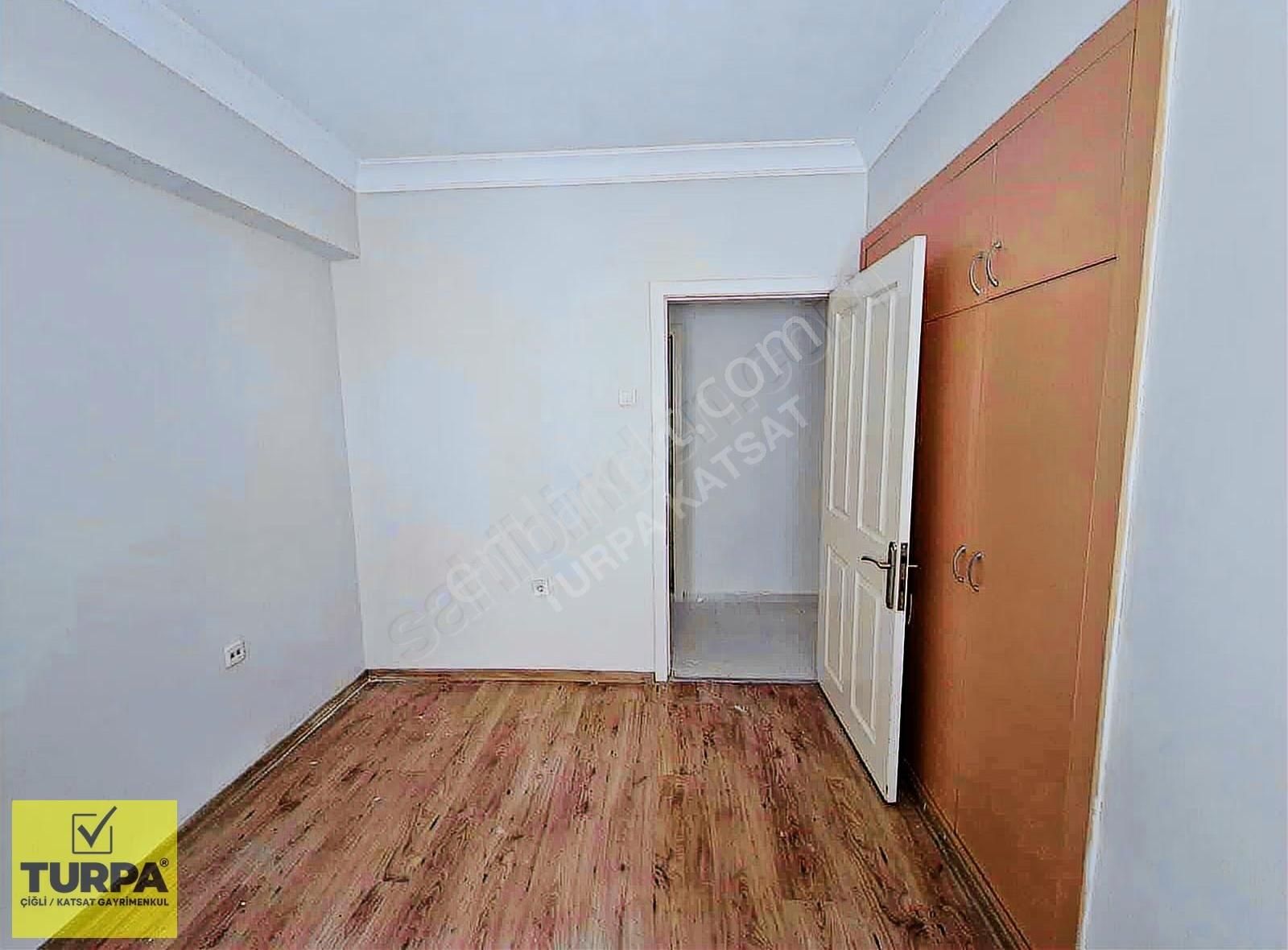 Bostanlı'da Kiralık 3+1 Daire - Denize Yakın Lokasyon - Görsel 27