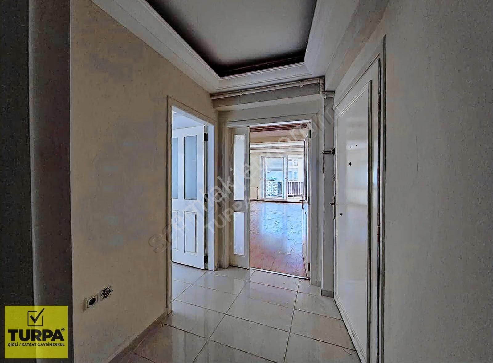 Bostanlı'da Kiralık 3+1 Daire - Denize Yakın Lokasyon - Görsel 33