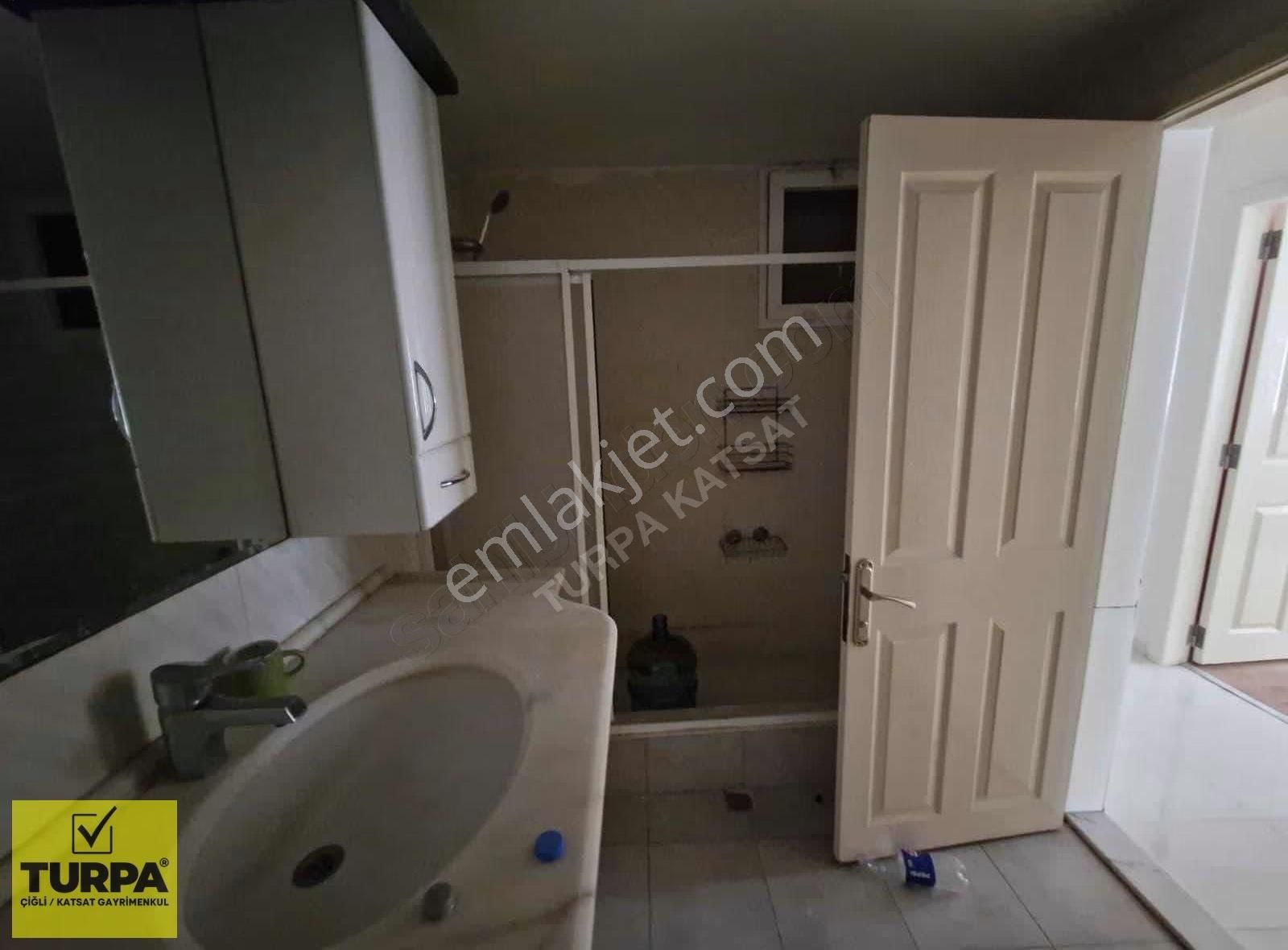 Bostanlı'da Kiralık 3+1 Daire - Denize Yakın Lokasyon - Görsel 34