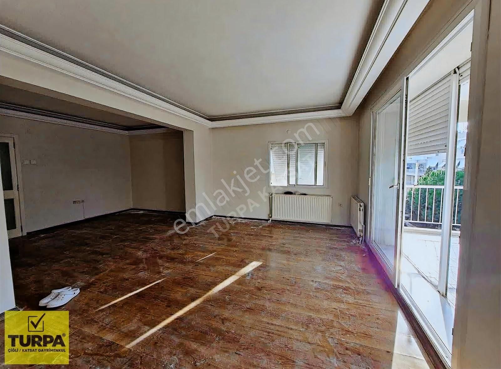 Bostanlı'da Kiralık 3+1 Daire - Denize Yakın Lokasyon - Görsel 19