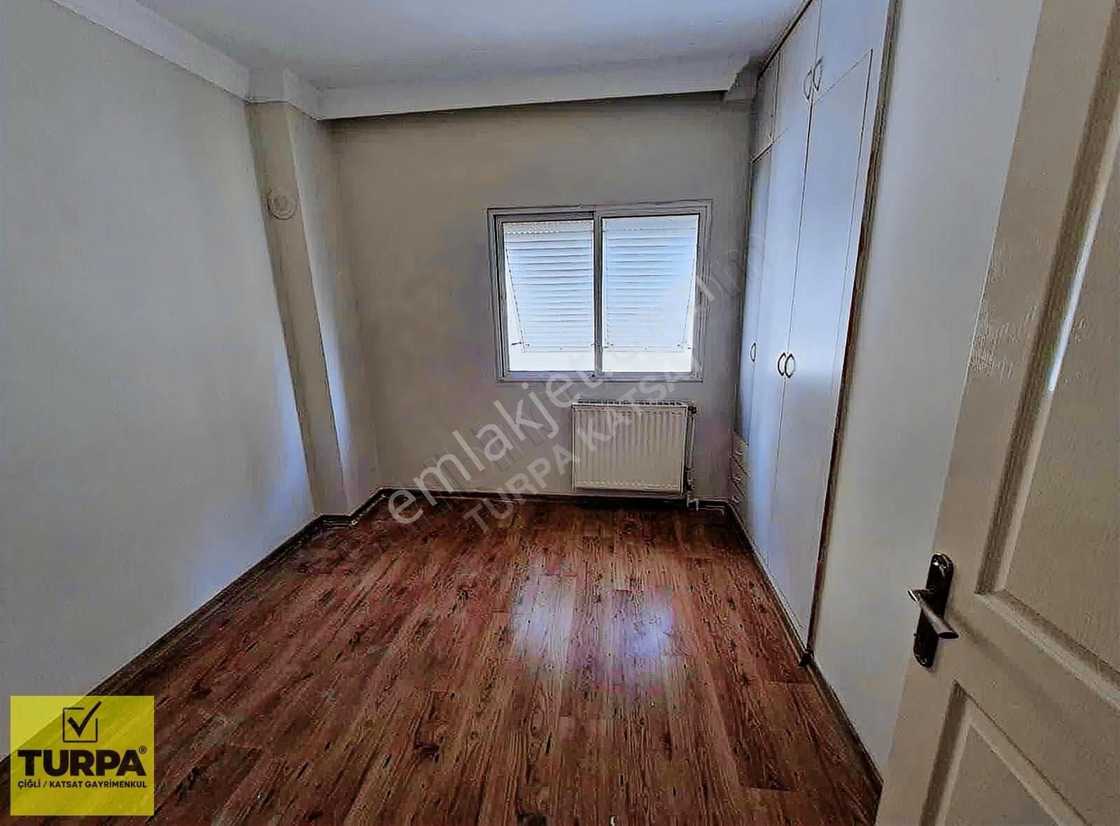 Bostanlı'da Kiralık 3+1 Daire - Denize Yakın Lokasyon - Görsel 11