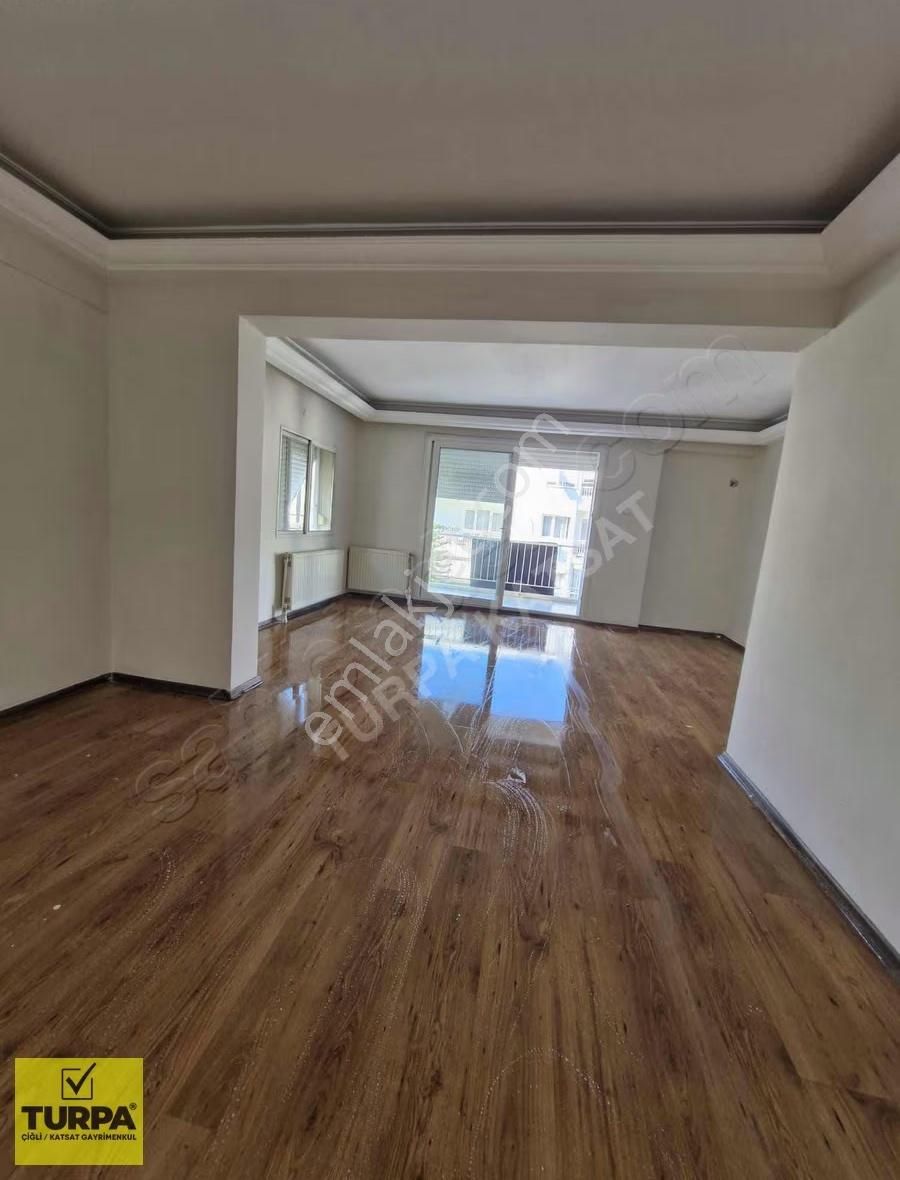 Bostanlı'da Kiralık 3+1 Daire - Denize Yakın Lokasyon - Görsel 28