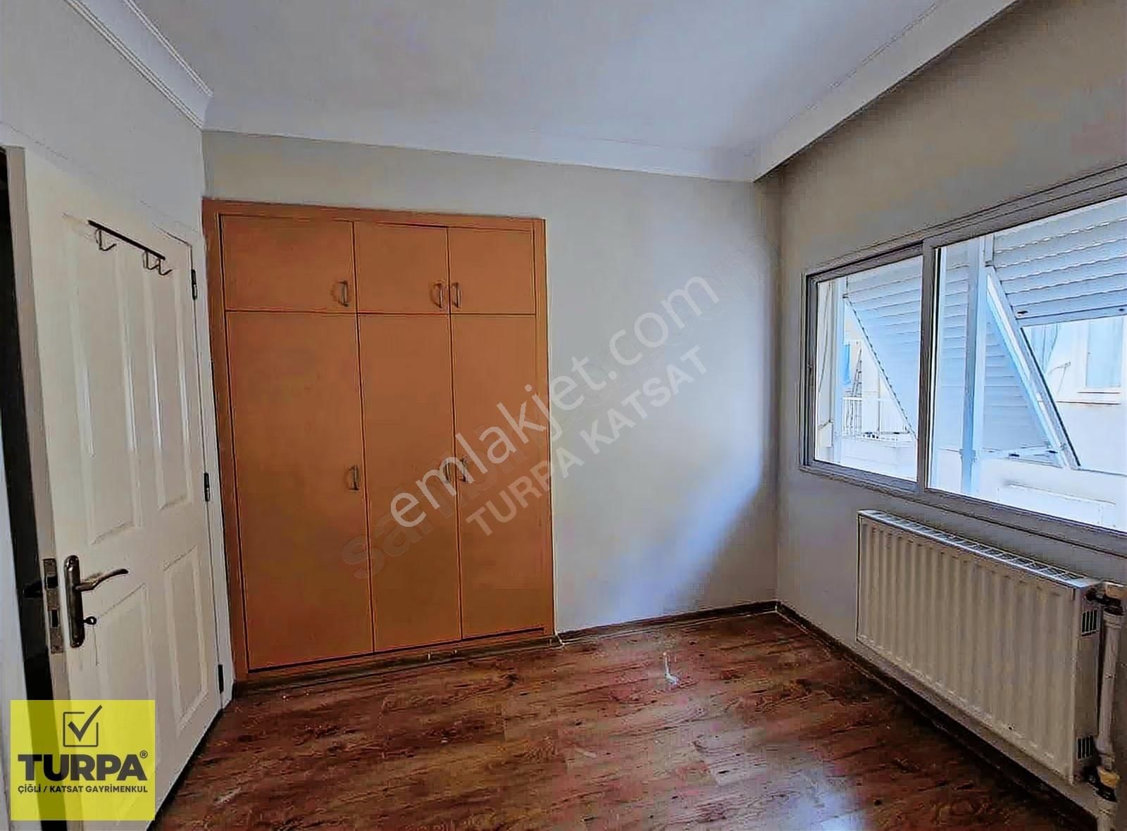 Bostanlı'da Kiralık 3+1 Daire - Denize Yakın Lokasyon - Görsel 8