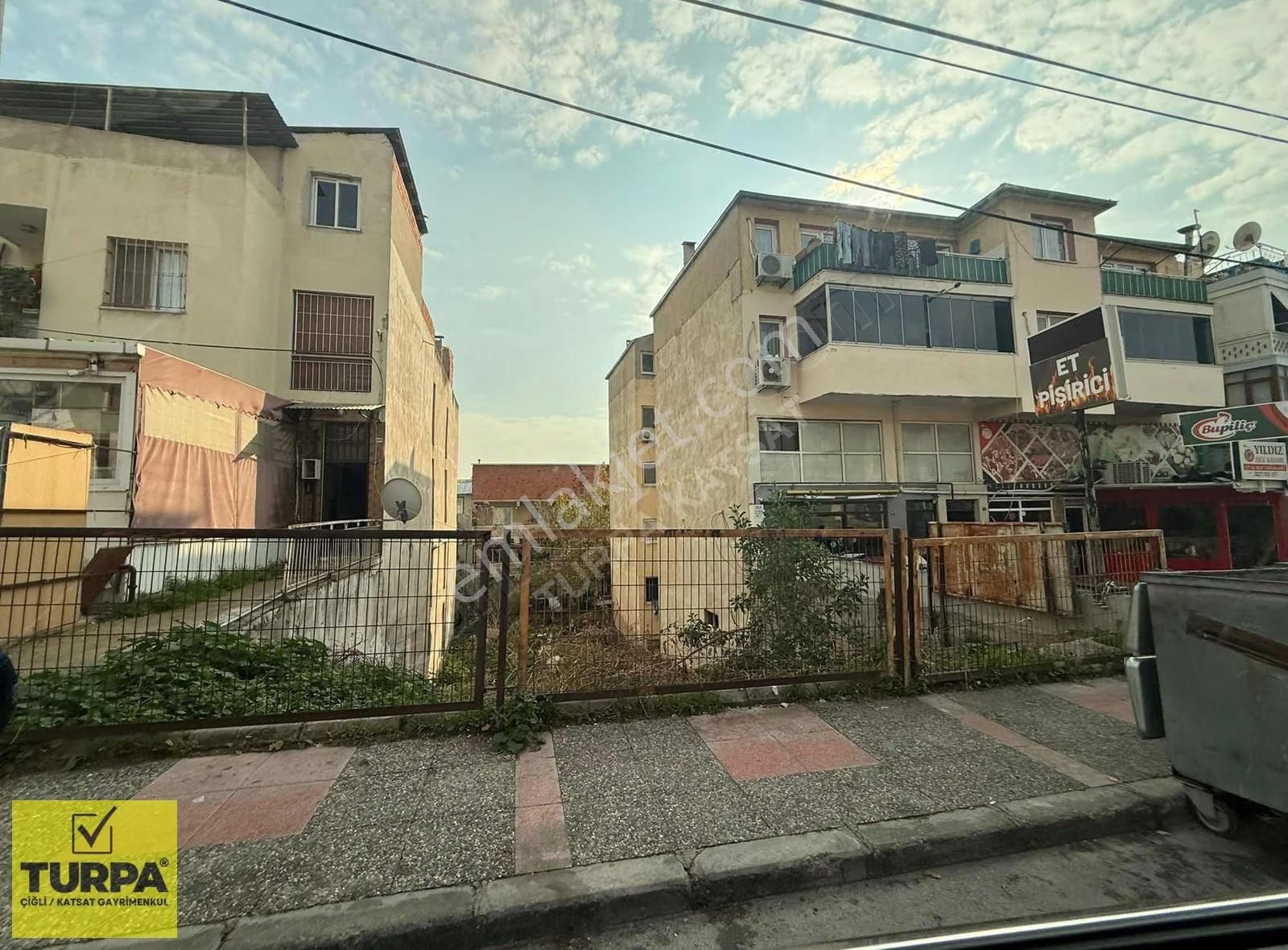 Çiğli Maltepe De Cadde Üstü İmarlı Arsa