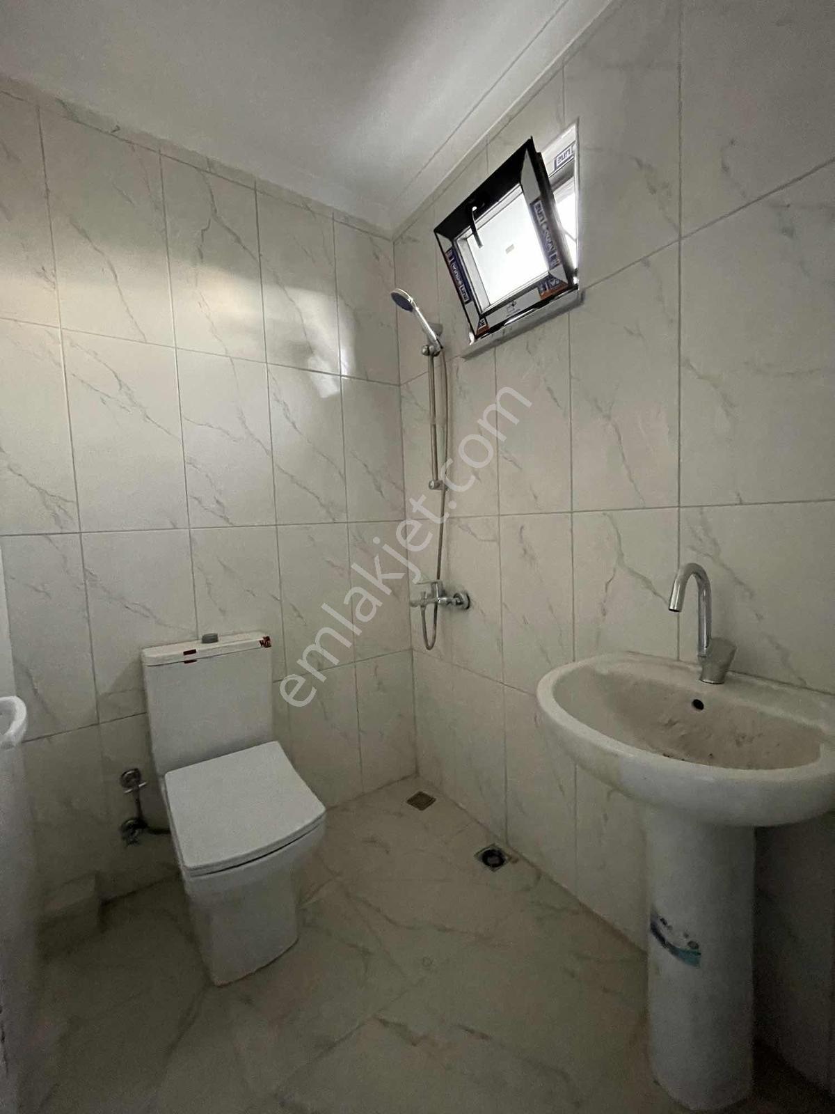Sultanbeyli Akşemsettin Petrol Yolu Cad Köşe 4+1 Çatı Dubleks - Görsel 31