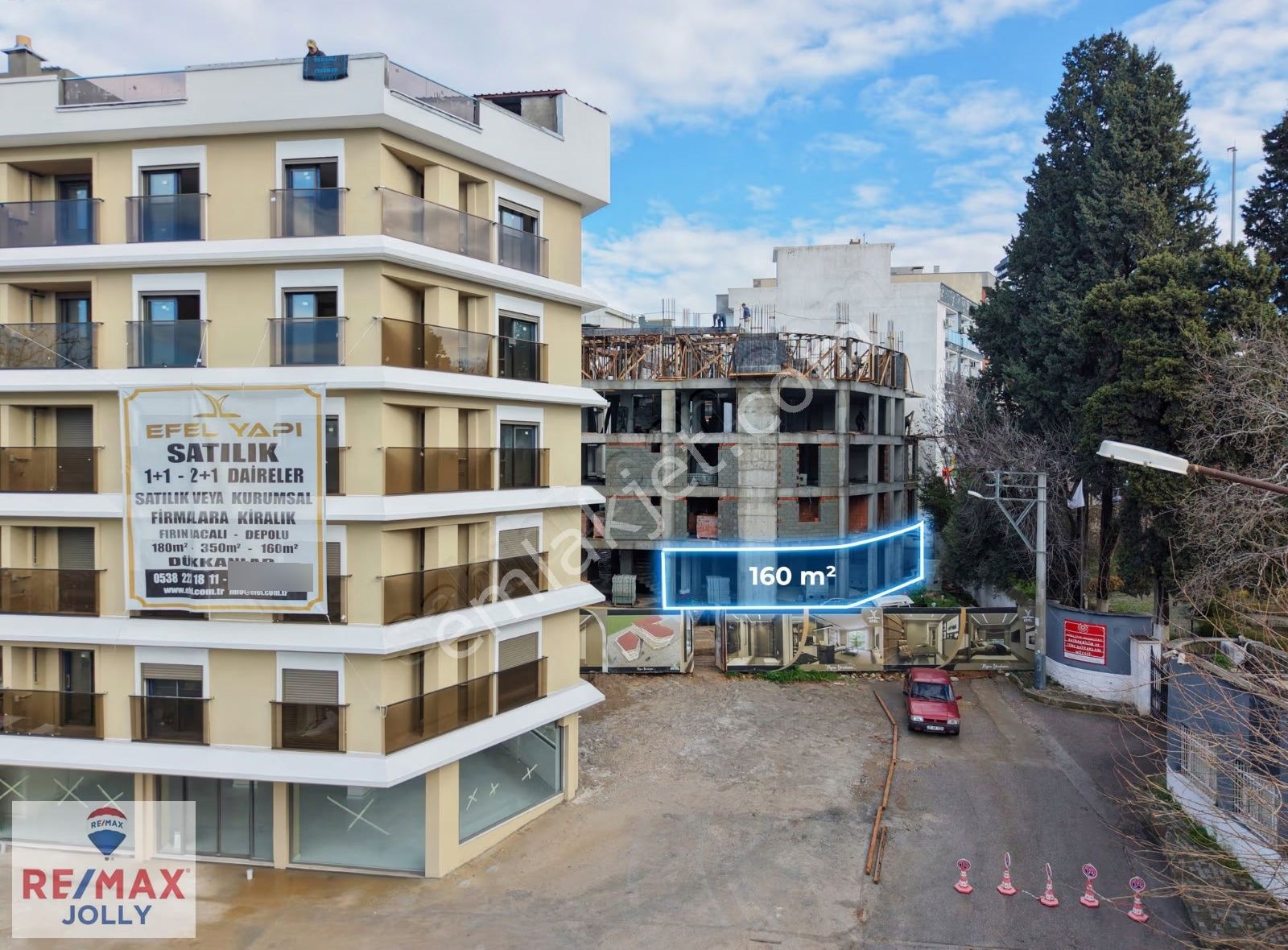 Dokuz Çeşmeler Meydan 160 M² Kiralık Fırsat Dükkan