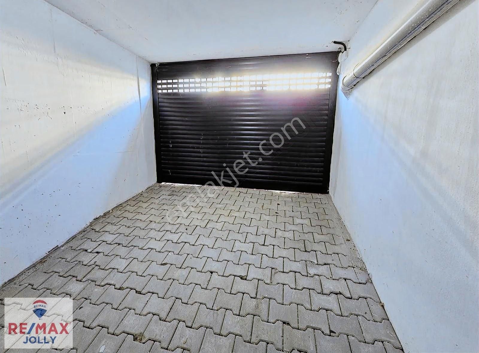 Acil Üçkuyular Demokrası Ünv. Karşısı Arakat 2+1 Fırsat Daire - Görsel 10