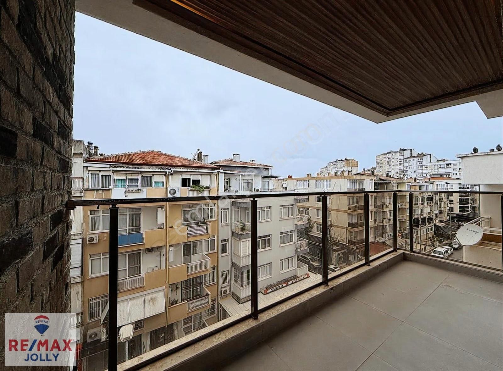 Bahçelievler 490 Sk. 140m2 Dubleks Akıllı Ev Sistemi Asansör - Görsel 2