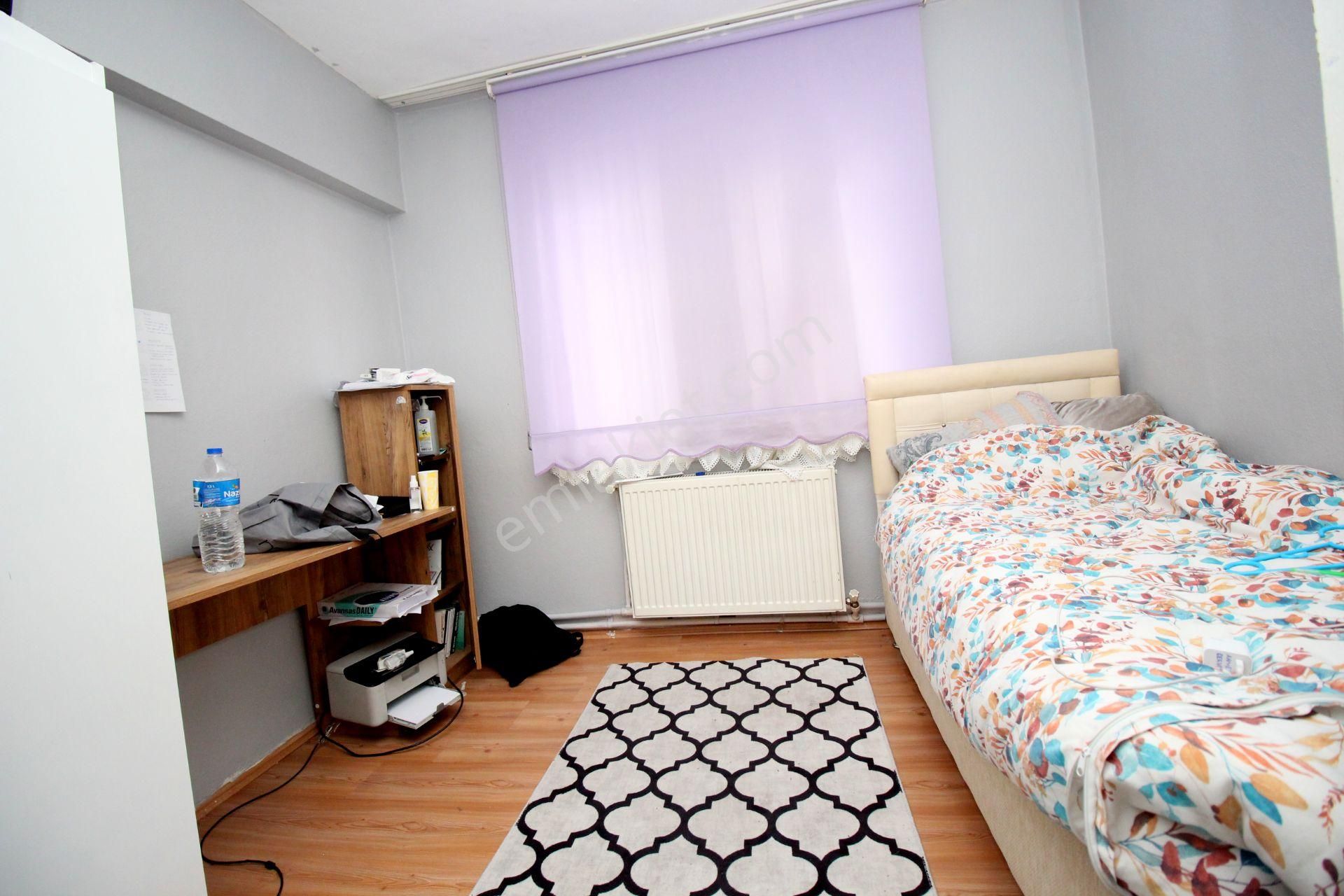 Emre Emlak'tan Selçuklu'da Arakat Ön Cephe Satılık 3+1 Daire - Görsel 13