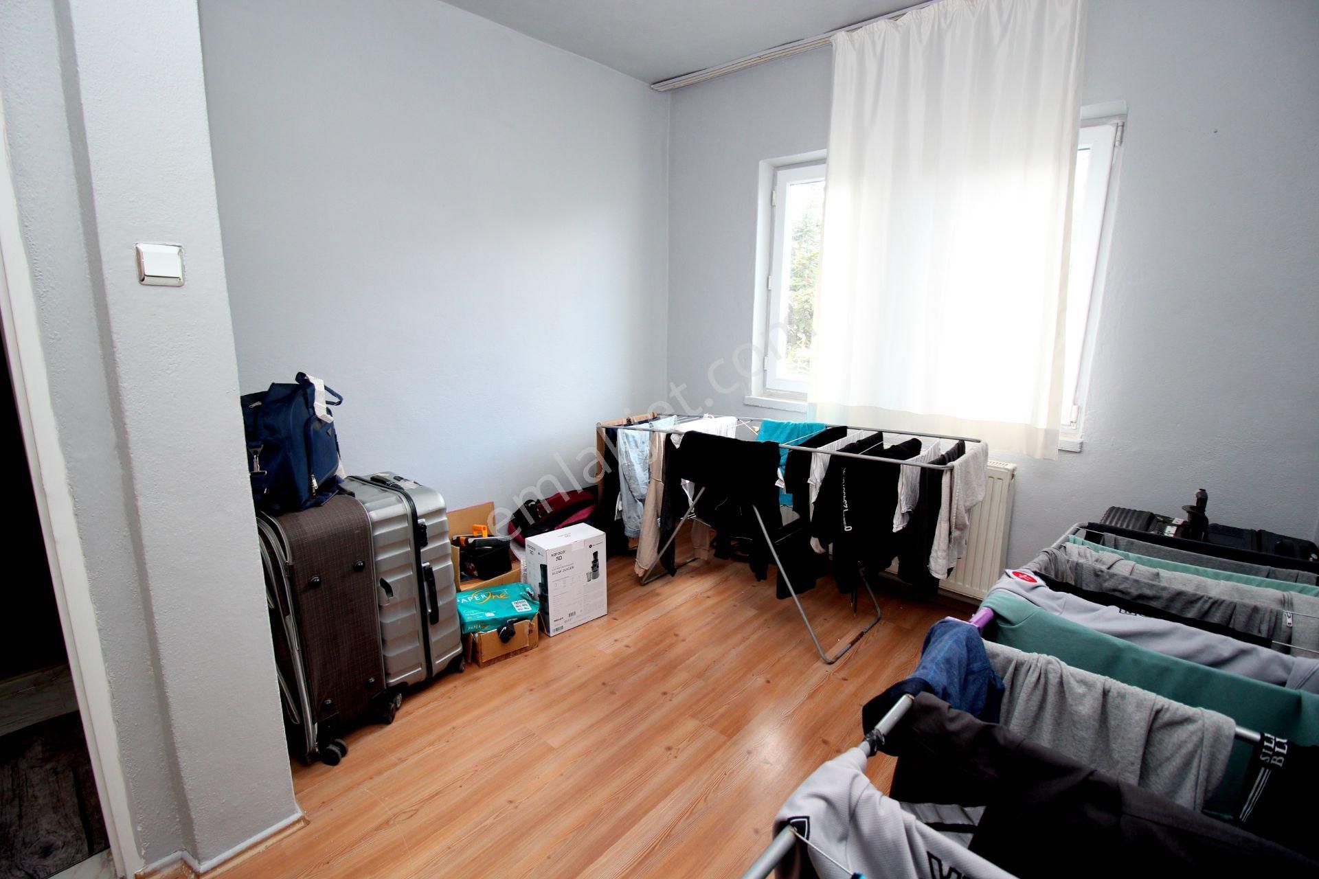 Emre Emlak'tan Selçuklu'da Arakat Ön Cephe Satılık 3+1 Daire - Görsel 17