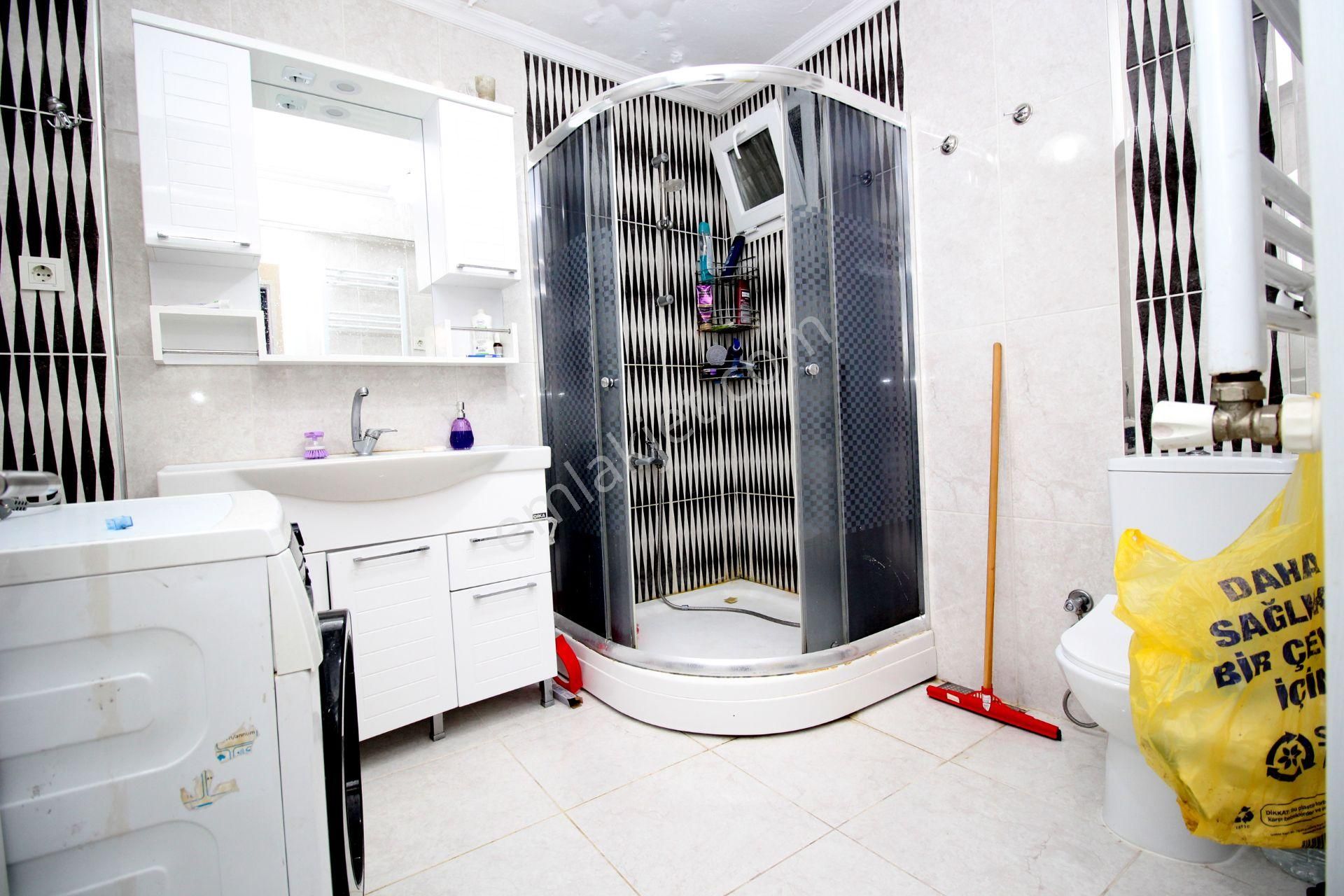 Emre Emlak'tan Selçuklu'da Arakat Ön Cephe Satılık 3+1 Daire - Görsel 18