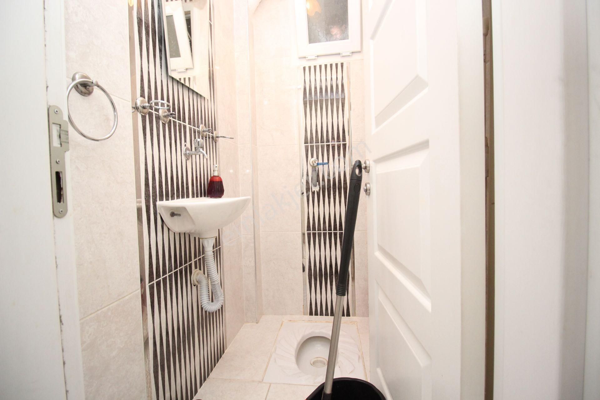 Emre Emlak'tan Selçuklu'da Arakat Ön Cephe Satılık 3+1 Daire - Görsel 20