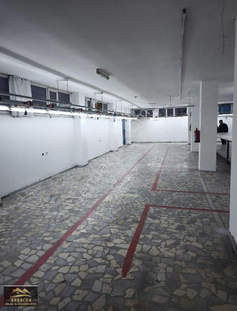 Avcilar Tahtakalede Acil Kiralik 470 M2 İsyeri - Görsel 2