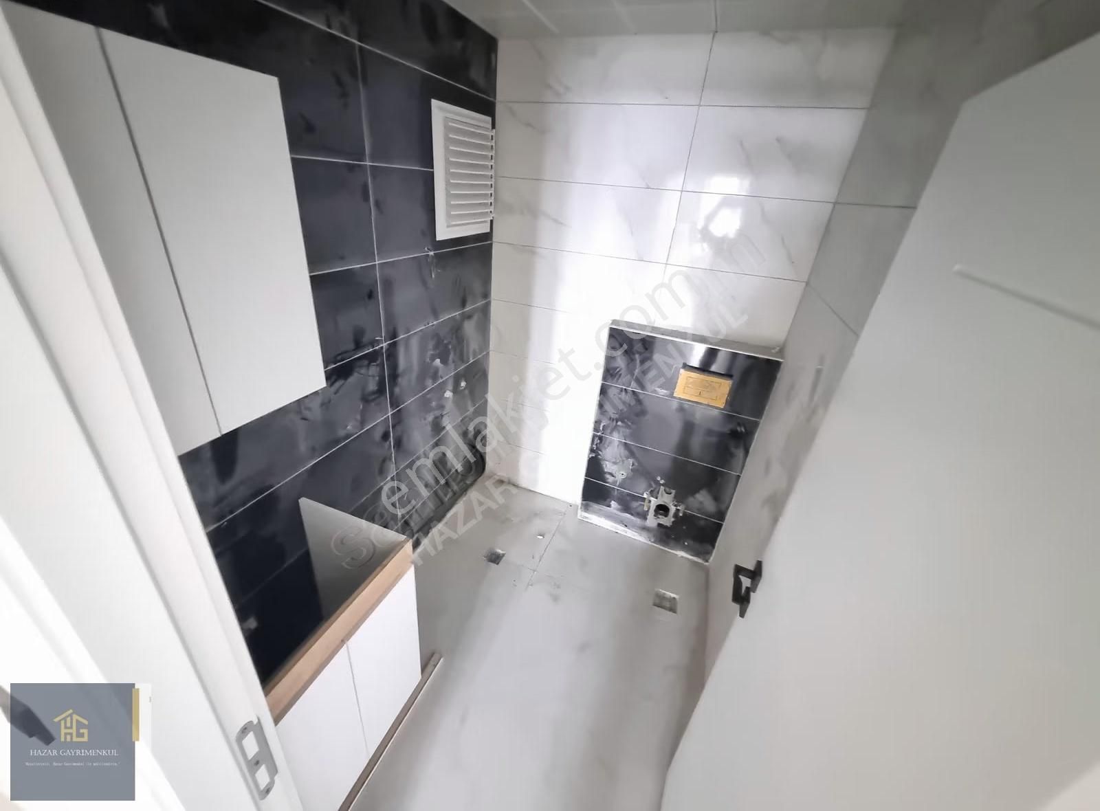 Hazardan--acil--mendereste Köşe Başı Yola Cephe Yüksek Giriş 3+1 - Görsel 29