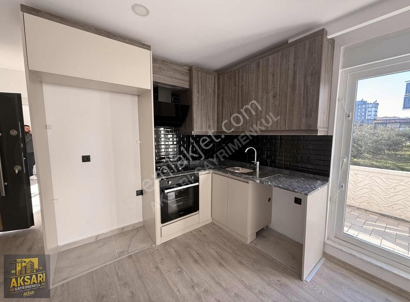 Ayanoğlu Mahallesinde 1+1 Havuzlu Lüks Satılık Daire