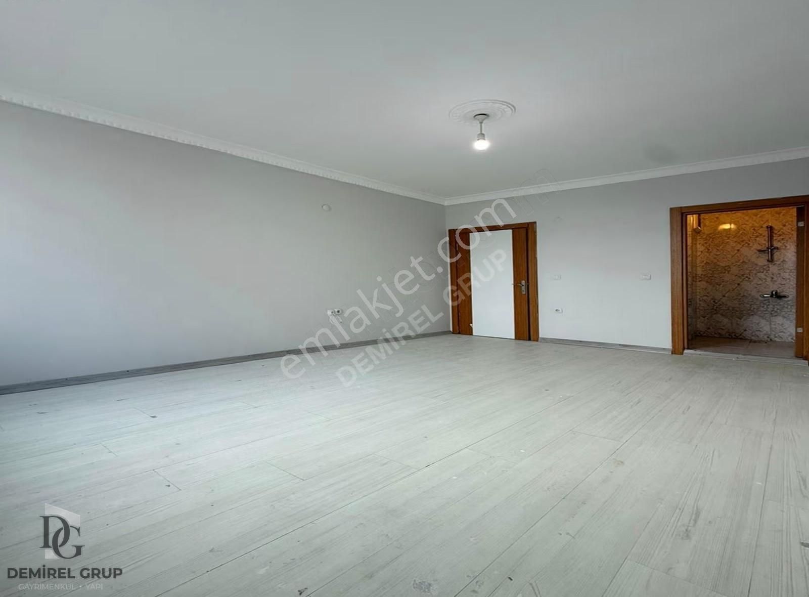 Akçaburgaz'da Yeni Bina 2+1 Bahçe Katı Daire (90m² Net) - Görsel 11