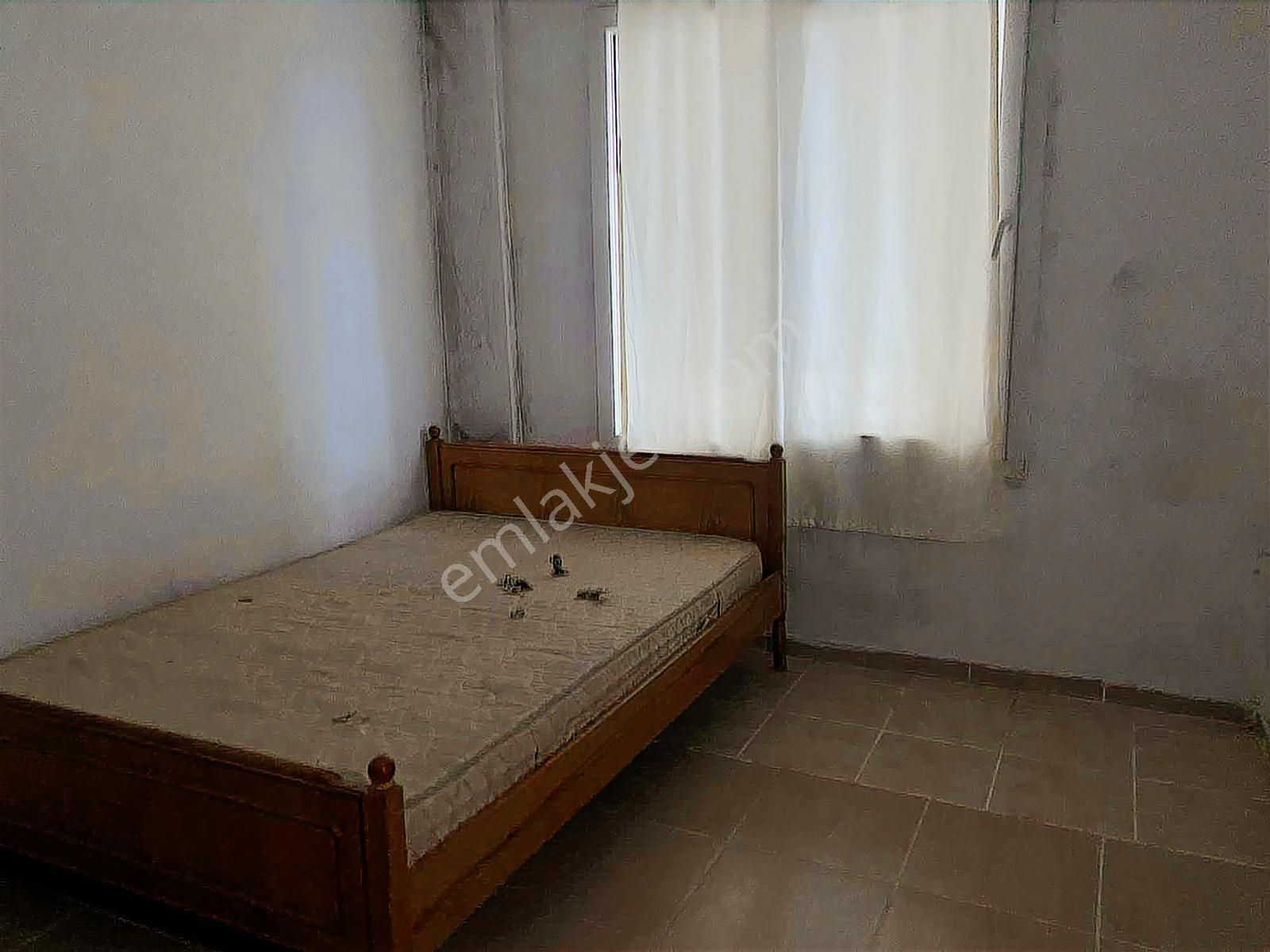 Kuşadası Davutlarda Devamlı Kiralık Boş 1+1 Daire - Görsel 12