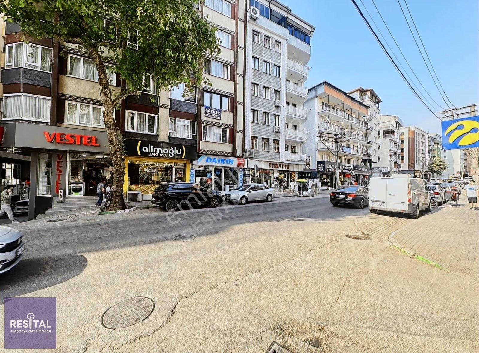 Dıkkaldırım Da Satılık Cadde Üstü 420m2 10m Cepheli Mağaza - Görsel 10