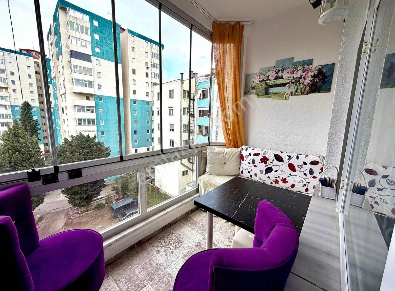 Çanakkale Cevatpaşa Mahallesinde Deniz Manzaralı 3+1 Daire - Görsel 11