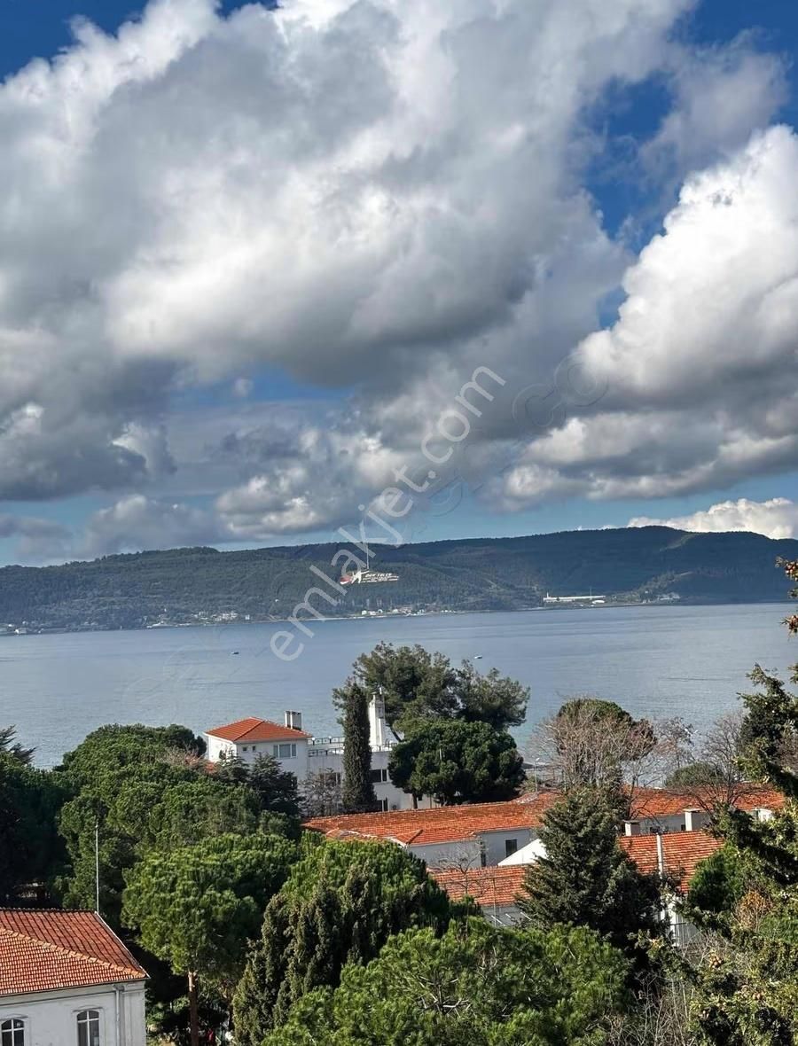 Çanakkale Cevatpaşa Mahallesinde Deniz Manzaralı 3+1 Daire - Görsel 15