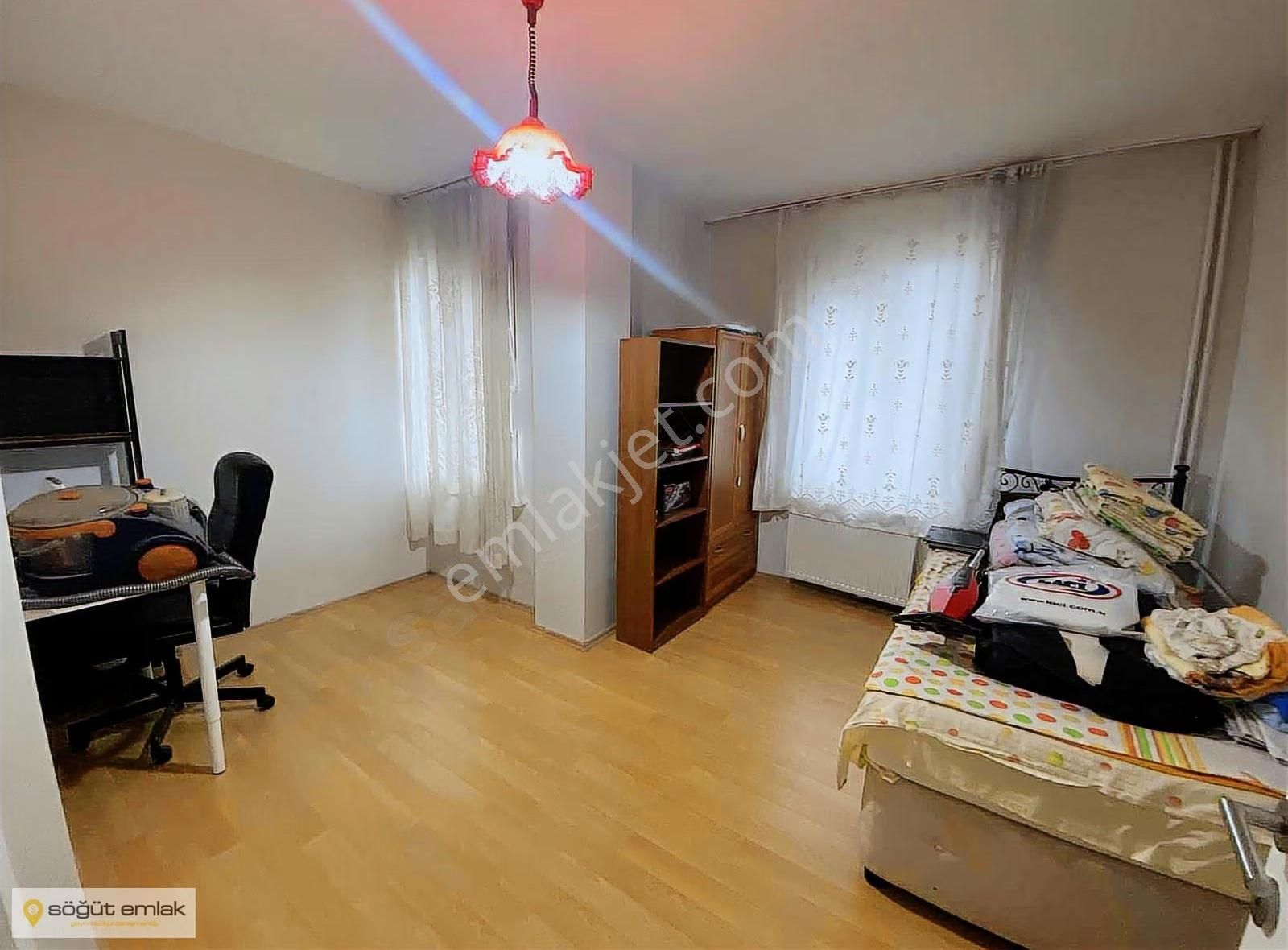 Söğüt Emlak - Site 59 Ara Kat Full Eşyalı 3+1 Kiralık Daire - Görsel 3