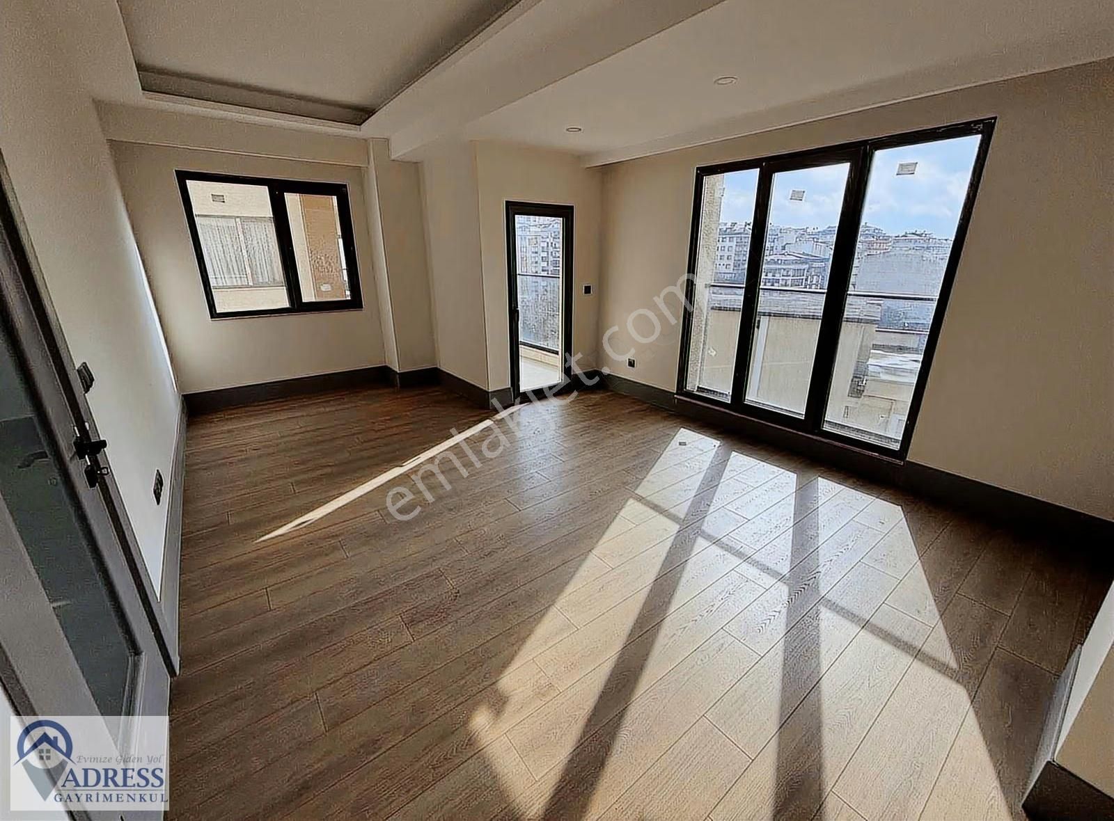 Çekmeköy Merkez Mahallesinde 3+1 | Kapalı Otoparklı