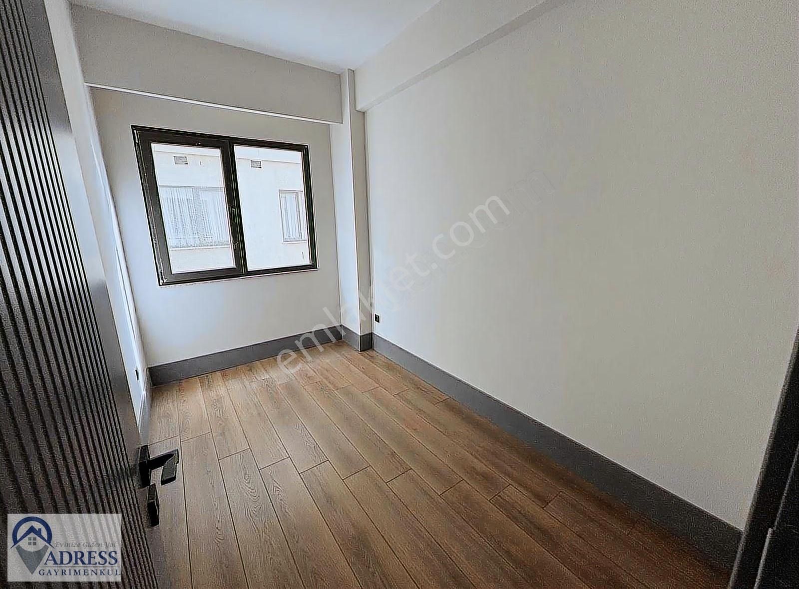 Çekmeköy Merkez Mahallesinde 3+1 | Kapalı Otoparklı - Görsel 18