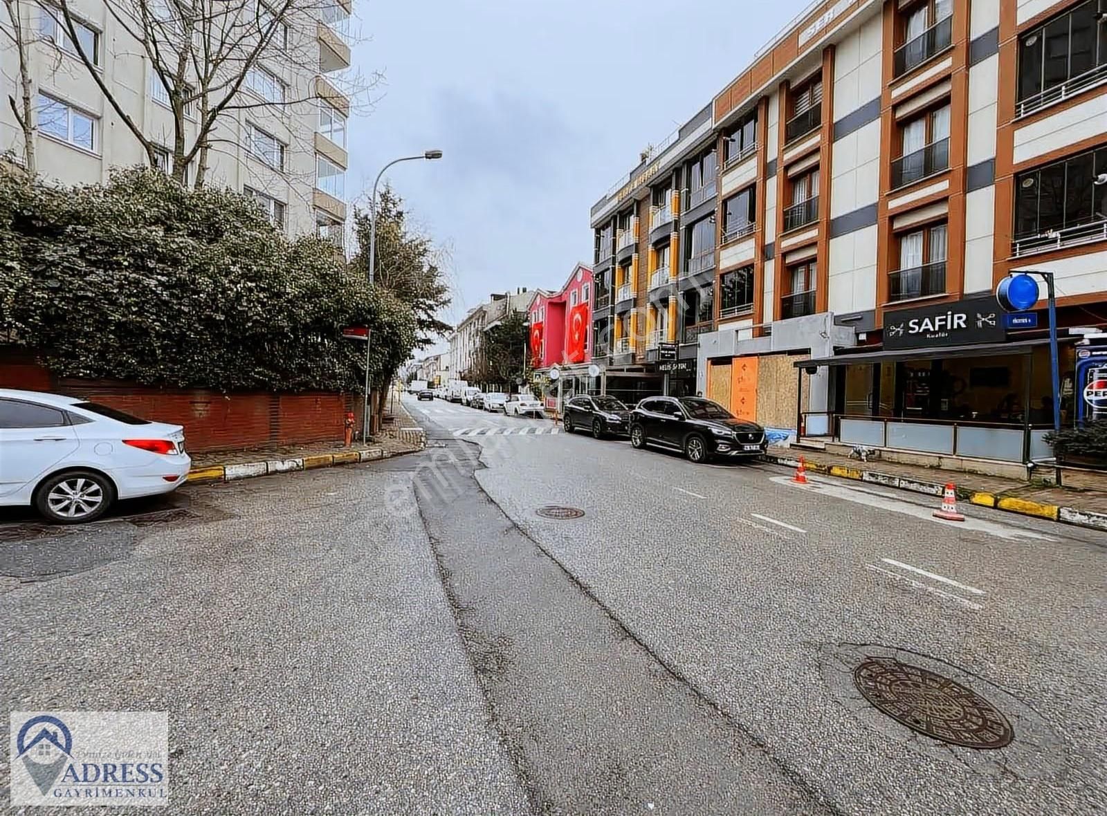 Çekmeköy Mimar Sinan'da Yeşilkayalar Çad. Satılık 2+1 - Görsel 18