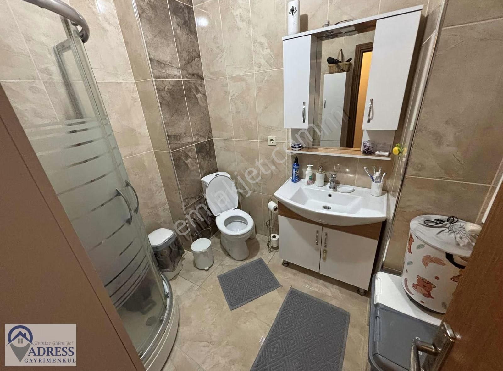 Çekmeköy Mimar Sinan'da Yeşilkayalar Çad. Satılık 2+1 - Görsel 3