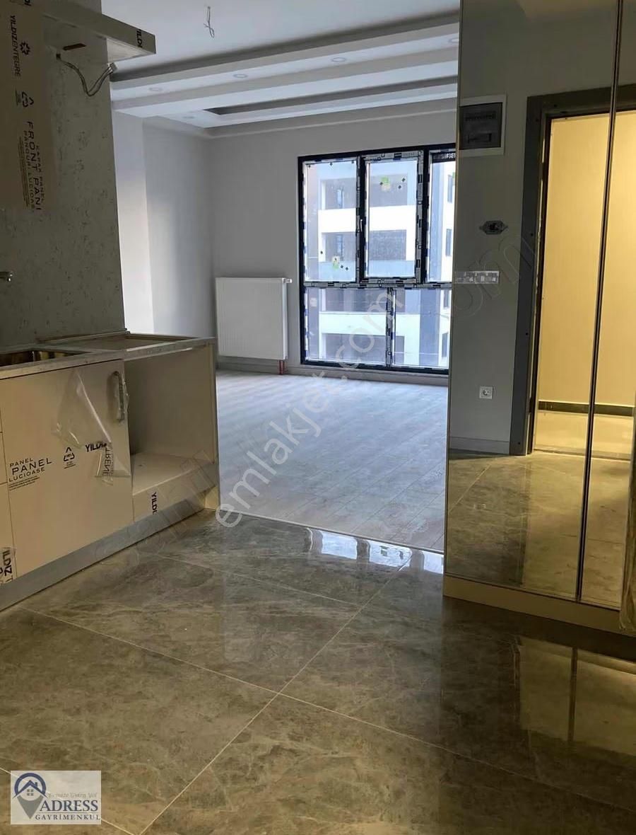 Hatboyu Caddesi Üzerinde Sıfır Binada Kiralık 1+1 - Görsel 29