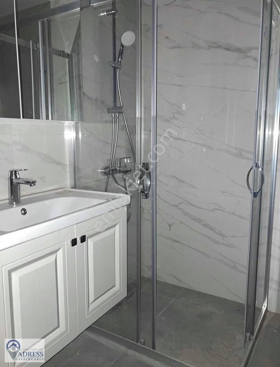 Hatboyu Caddesi Üzerinde Sıfır Binada Kiralık 1+1 - Görsel 28