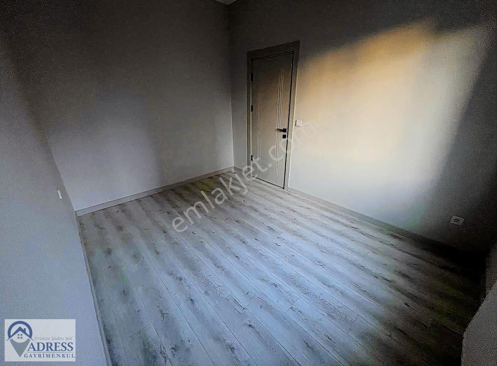 Hatboyu Caddesi Üzerinde Sıfır Binada Kiralık 1+1 - Görsel 31