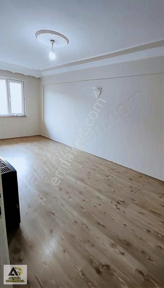 Aile'ye Uygun 2+1 Dogalgaz Sobalı Bahçeli Kiralık Daire - Görsel 7
