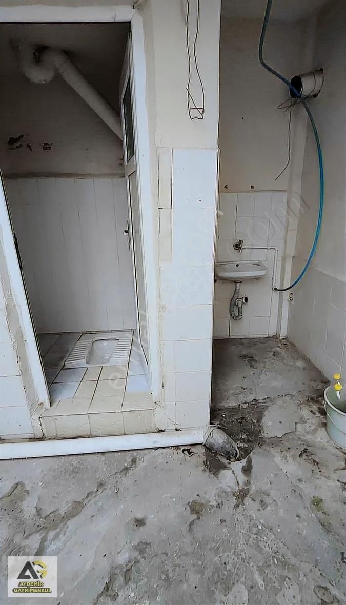 Aile'ye Uygun 2+1 Dogalgaz Sobalı Bahçeli Kiralık Daire - Görsel 2