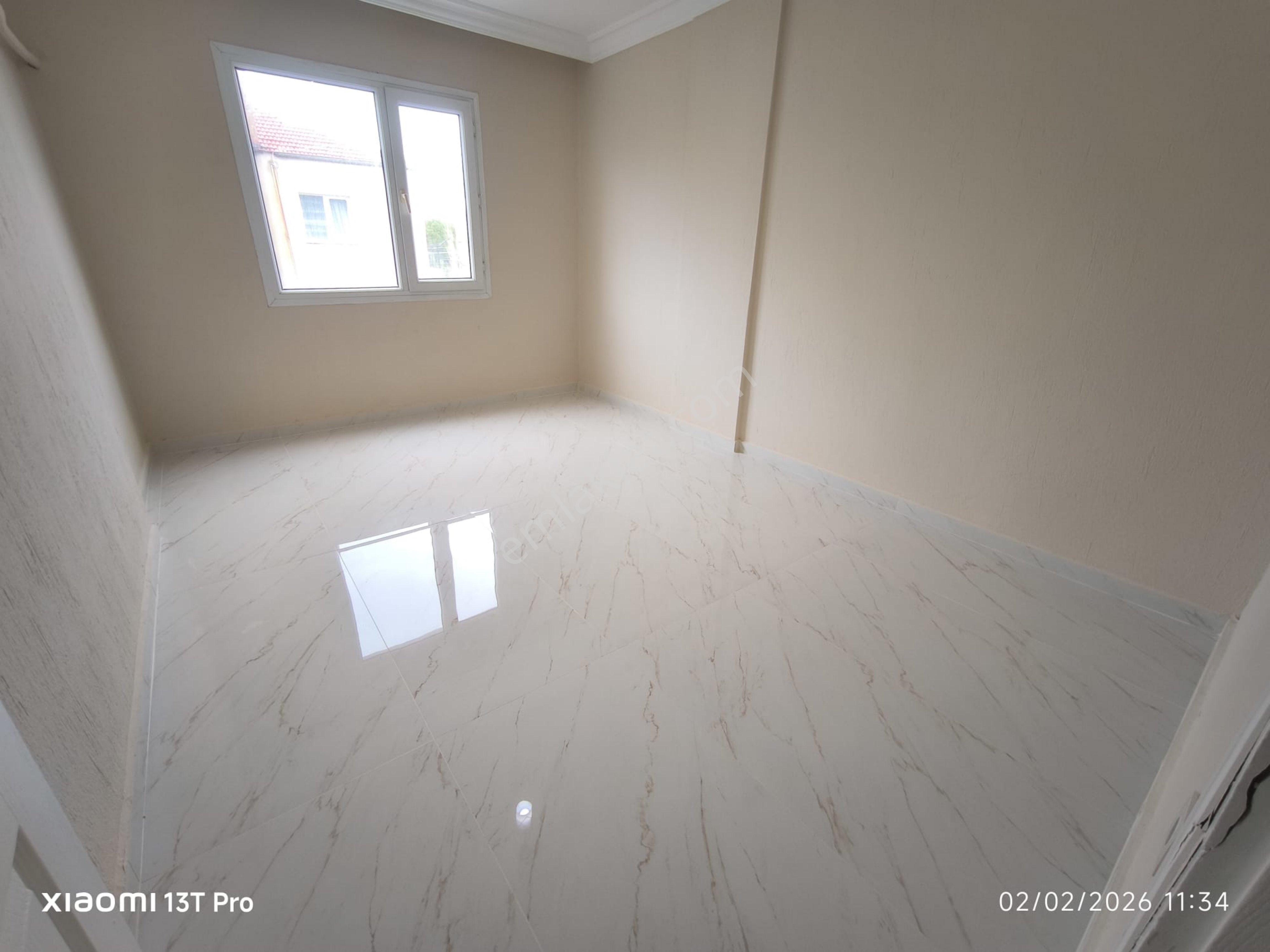 Seferihisar Ürkmez’de Satılık Ara Kat Masrafsız 2 + 1 Daire - Görsel 10