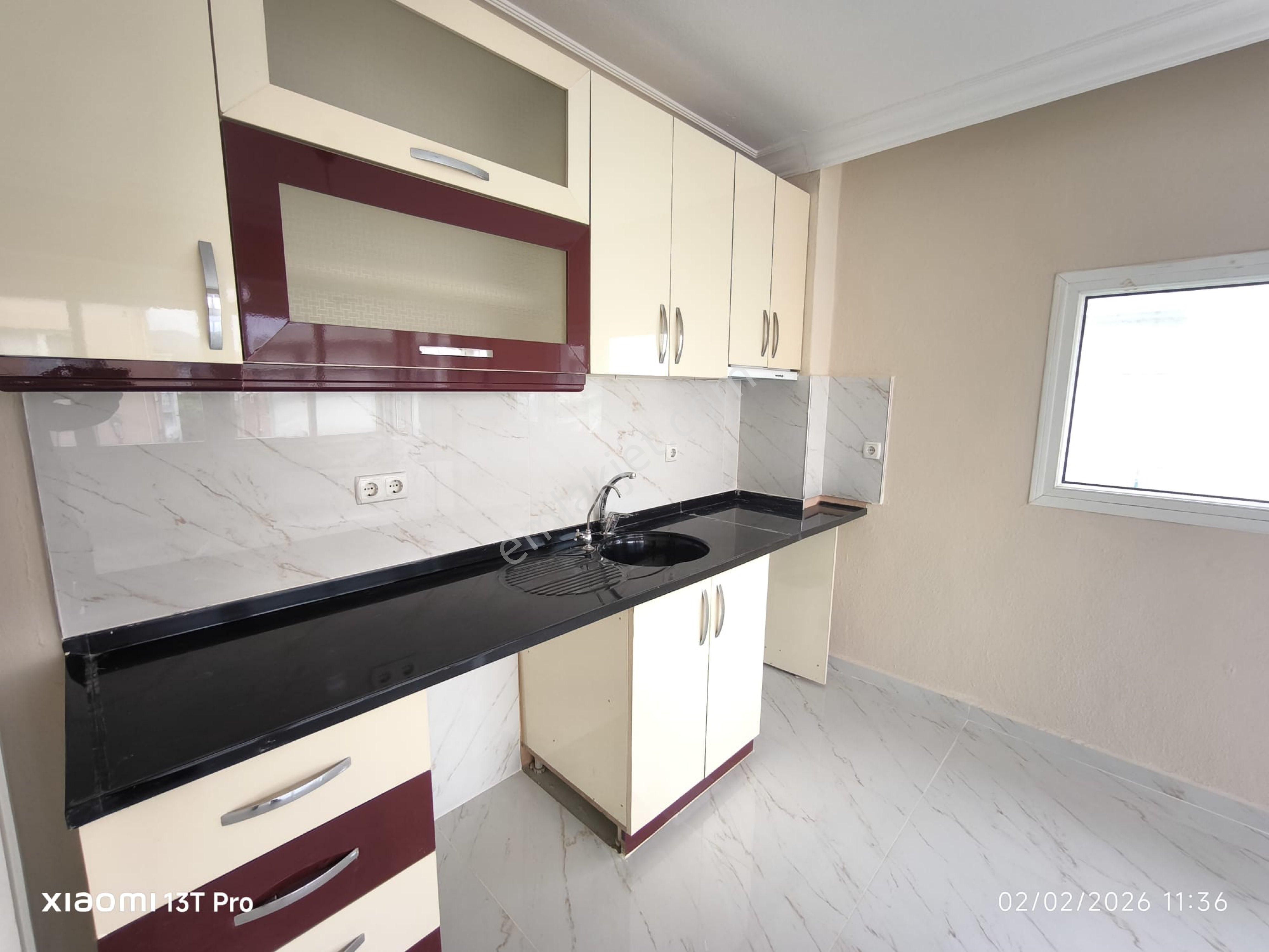 Seferihisar Ürkmez’de Satılık Ara Kat Masrafsız 2 + 1 Daire - Görsel 5